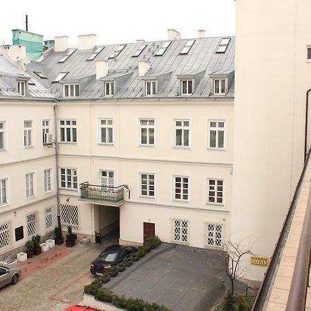Pokoje Na Chmielnej 2 Hostel Warschau Buitenkant foto